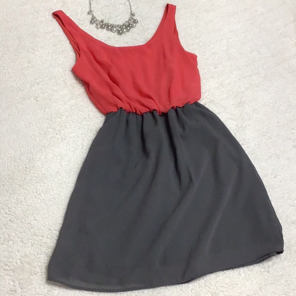 Vintage Hanna Dress S PRICE DROP$$♥️🙃❣️